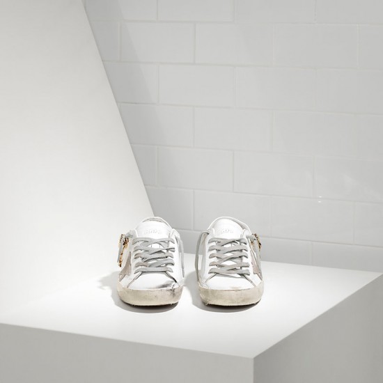 Women Golden Goose sneakers superstar limited edition in gold diamond